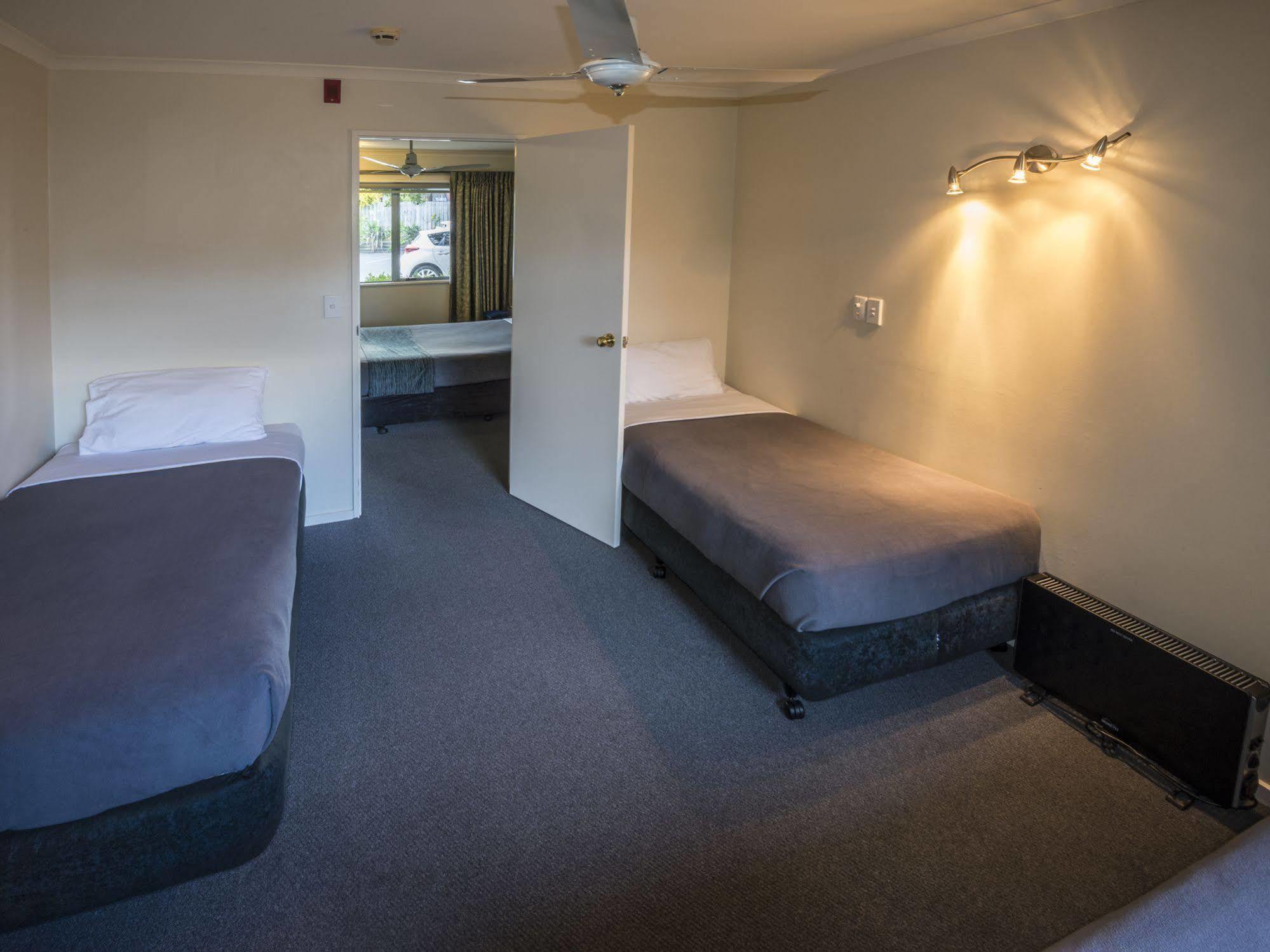 מאונט מאונגאנוי Gateway Motor Inn מראה חיצוני תמונה